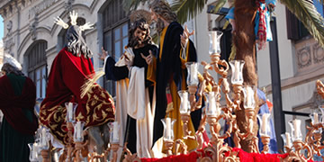 popular processions in granada on palm sunday