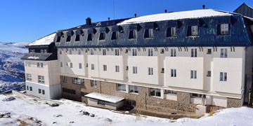 cheap hostels in sierra nevada