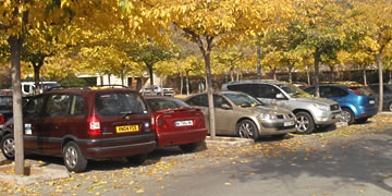 alhambra outside parking with serveral cars parked