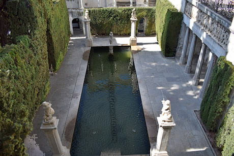 rodriguez acosta foundation included in alhambra experiences