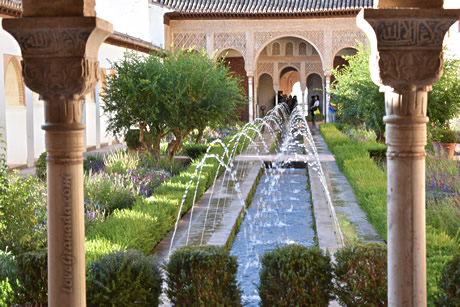 green generalife gardens interior