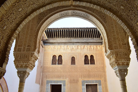golden room courtyard