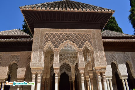 arab cubic capitals in the alhambra