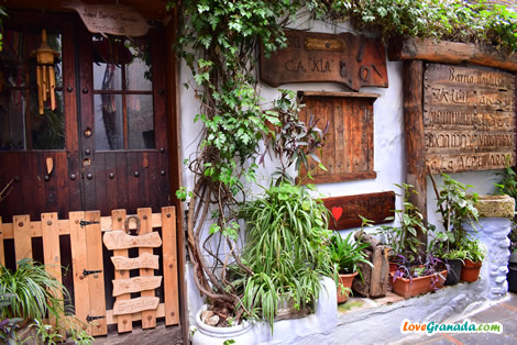 houses lanjaron