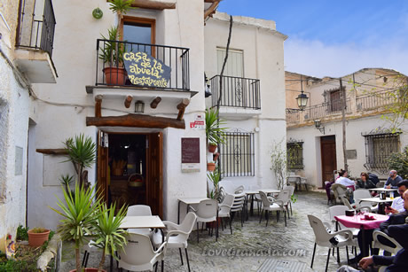 exterior terrce in casa de abuela restaurant