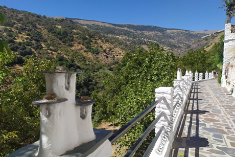 chimney near the entrance to mountain route