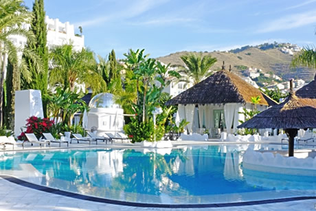 luxury hotels of almunecar