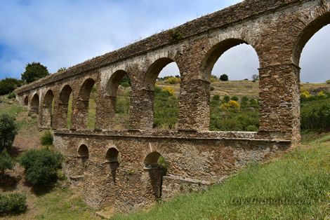 roman aqueduct of almunecar