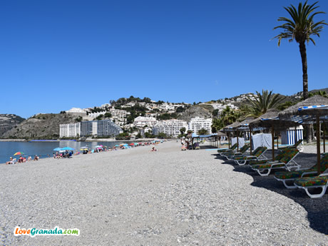 view of the beach sant cristobal from peñon