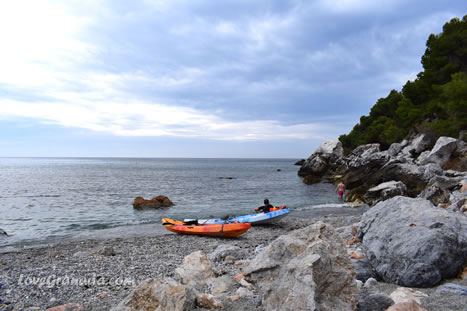 calaiza beach rocks near la herradura