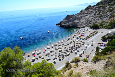 view of the beach of cantarrijan in la herradura