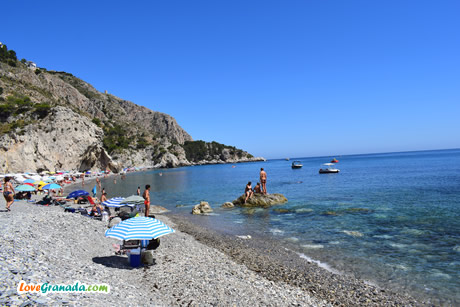 playa cantarrijan beach