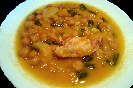 a plate of chickpeas in gaviota in la herradura
