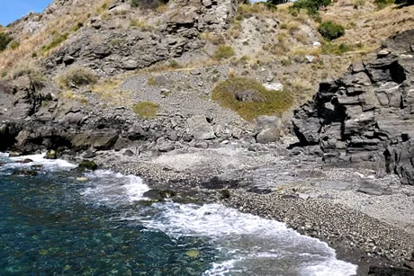 beach caleton in salobreña
