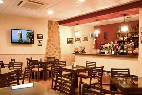 restaurant in hostel palomares