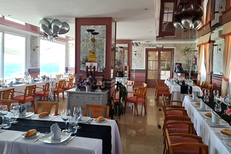 restaurant with terrace with views in hotel salambina