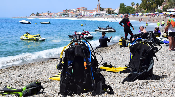 scuba diving equipment in granada coast