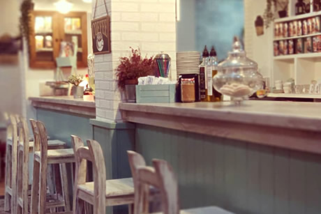 massay cafe interior in granada