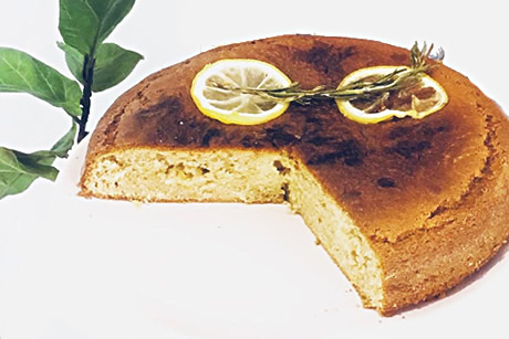 home made cake in perspectives cafe in granada