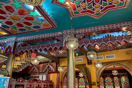 teahouse bagdad beautiful decoration