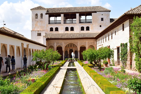 generalife palace to see in one day in granada