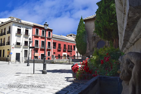 pillar of the torro in plaza de santa ana