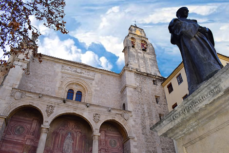 church of Santo Domingo with tables for tapas