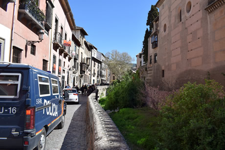 national police car in carrera del darro in granada