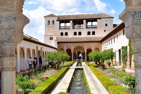 generalife plalace of alhambra