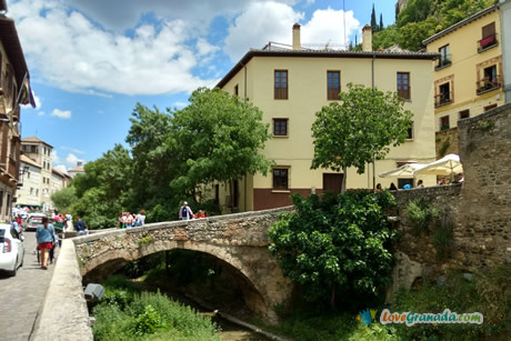 bridge over carrera del darro