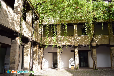interior of corral de carbon