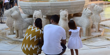 alhambra with children