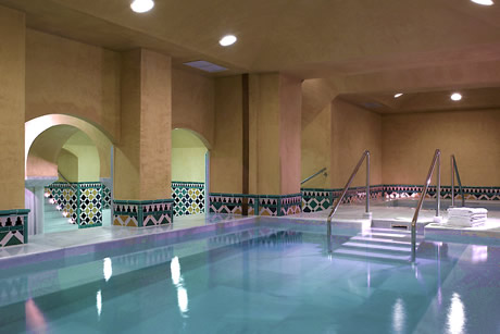 swimming pool at the palace of comares