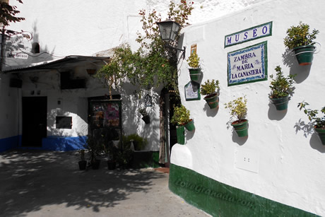 entrance to the maria canaster cave