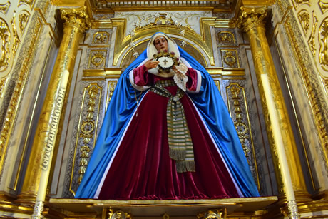 statue of virgen merry in santa ana church