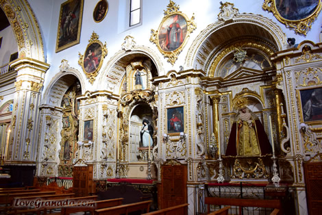 wall niches with decorations in santa ana church in granada