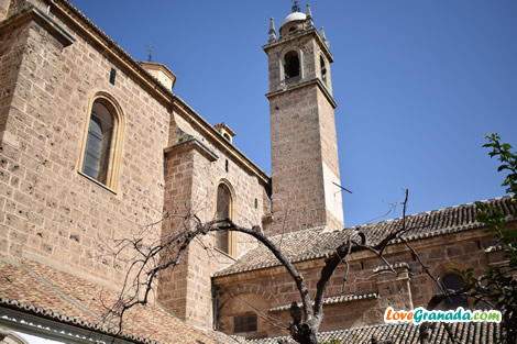 cartuja tower and building