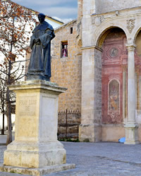 entrance to santo domingo church
