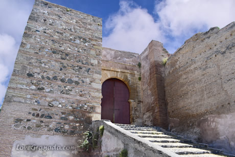 alcazaba entrance door