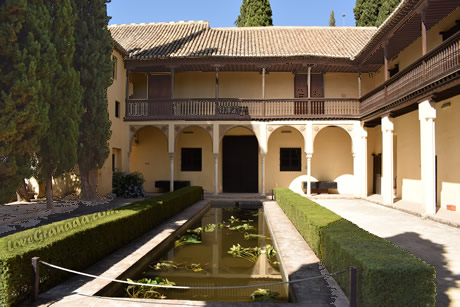 gardens in casa chapiz in granada