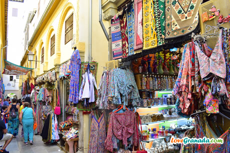 alcalceria arab street en granada