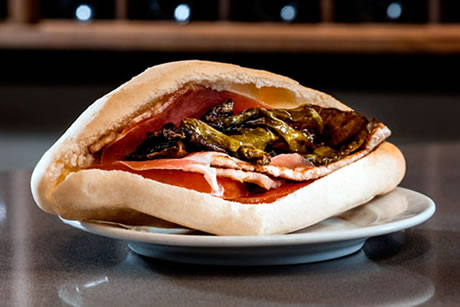 aliatar unusual sandwich