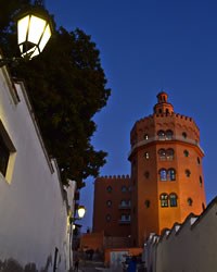 one of granada beauty places carrera del darro
