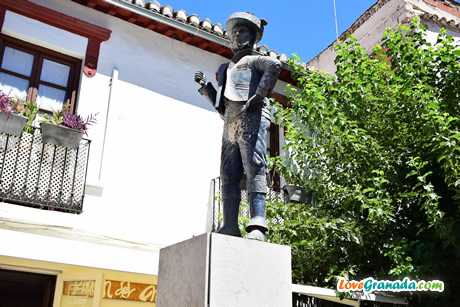 chorrojumo statue