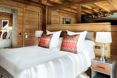 lodge double bedroom