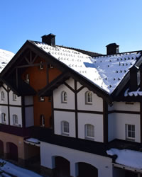 sierra nevada youth hostels