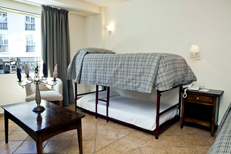four bedroom in the hotel telecabina