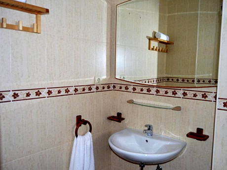 the hostel bathroom