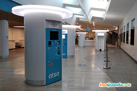 granada bus station ticket machines