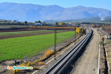 malaga granada railway with mountains in background
